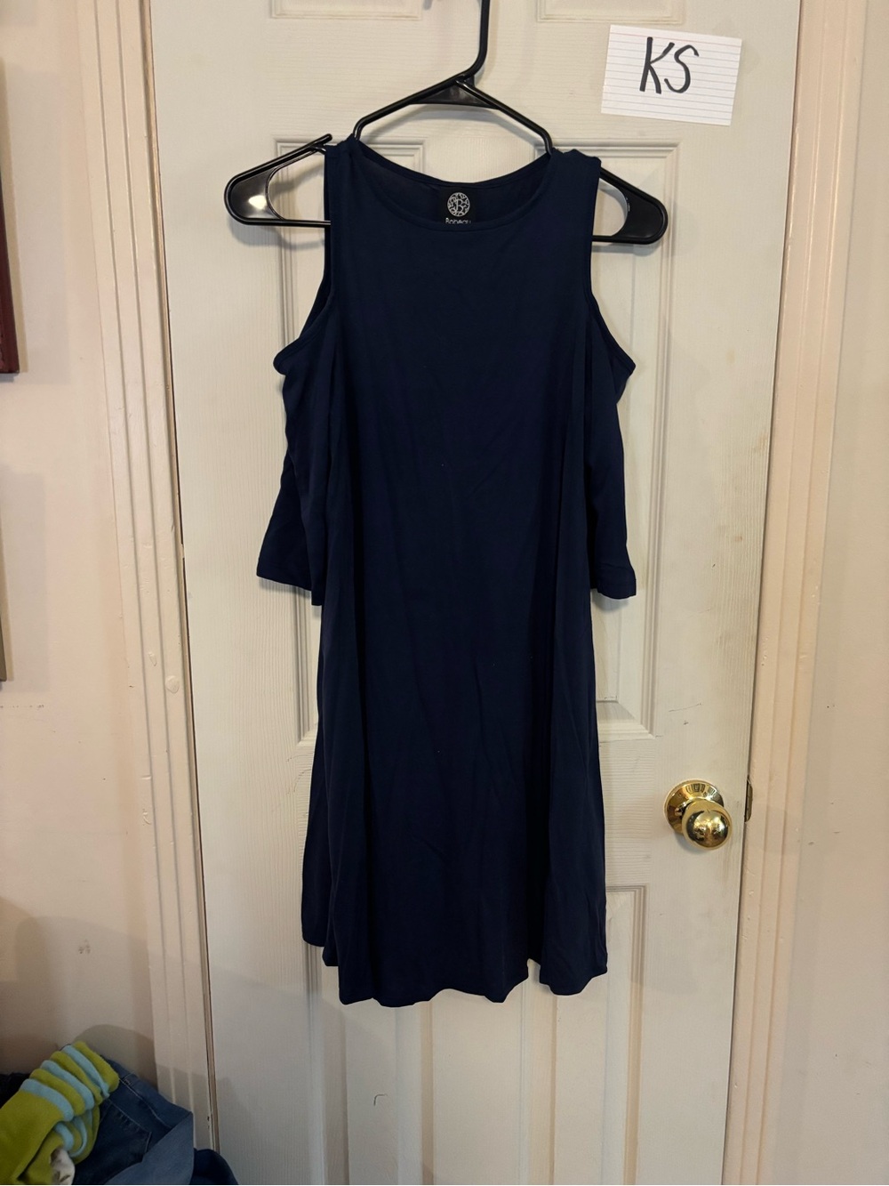 bobeau Navy Cold-Shoulder Midi Dress